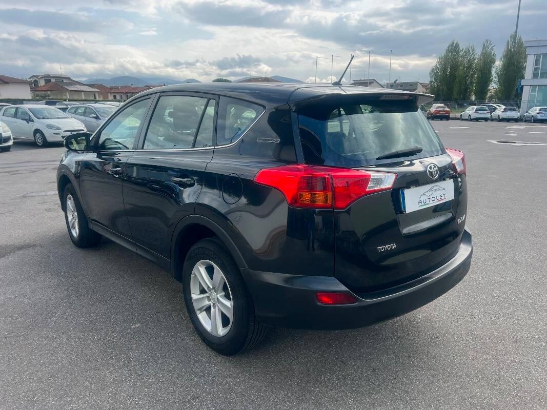 Toyota Rav4 2.0 d-4d Active 2wd 124cv mt