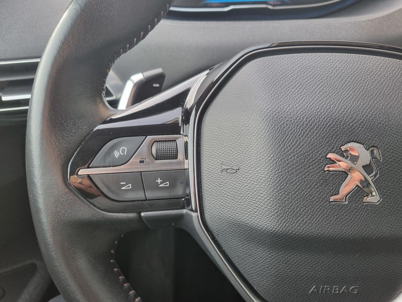 Peugeot 3008 BlueHDi 130 S&S EAT8 Active Business