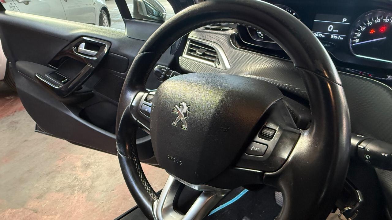 Peugeot 208 Turbo 110 AUTOMATICA GT Line