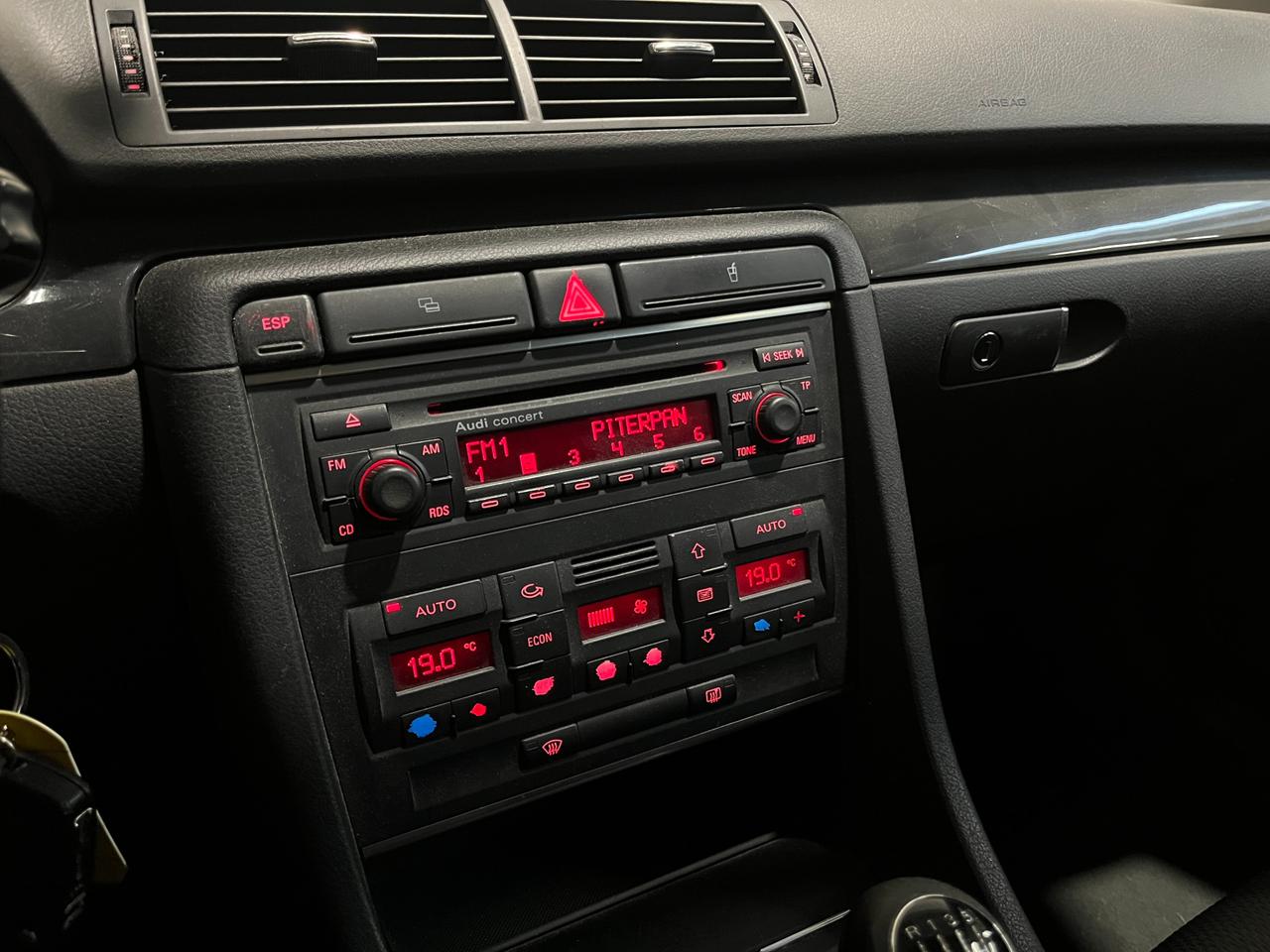 AUDI A4 AVANT 1.9TDI