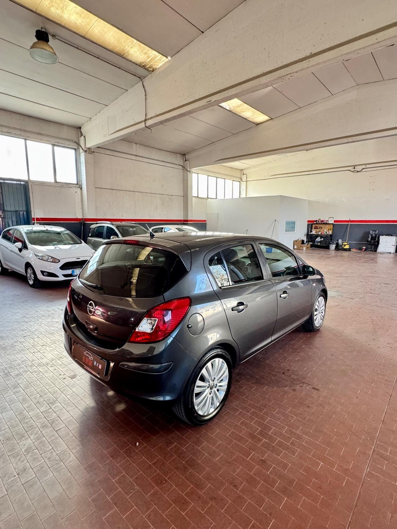 Opel Corsa 1.2 85CV 5 porte GPL-TECH Ecotec