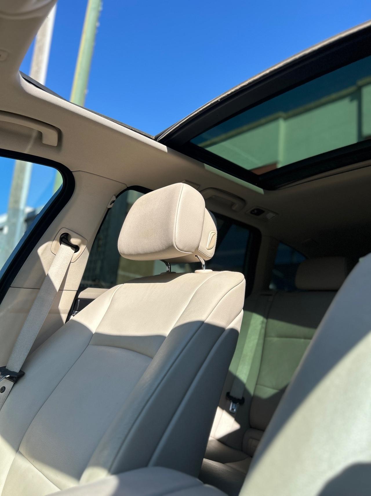 Bmw 520d Touring Luxury -mod.2012 TETTO/NAVI/XENO