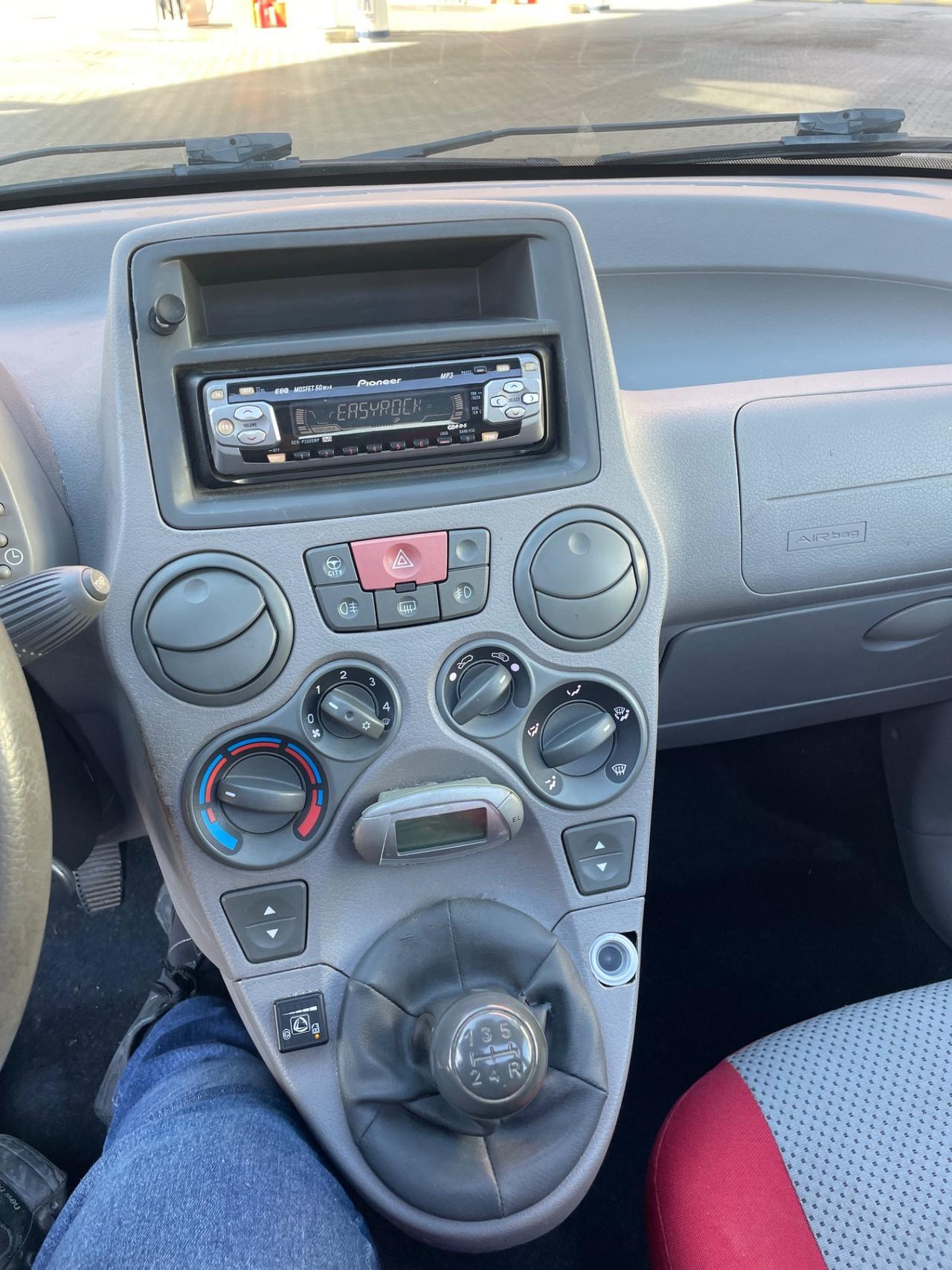 Fiat Panda 1.2 4x4 . Benzina & metano tetto gancio