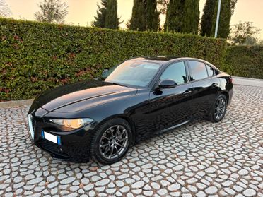 ALFA Giulia 2.2Turbodiesel 180CV 6M Super -08-2018