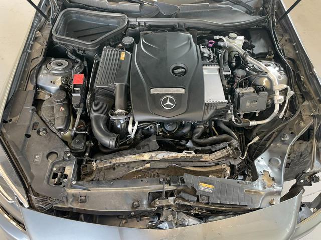 MERCEDES-BENZ SLC 300 PREMIUM 245CV CAMBIO AUTOMATICO