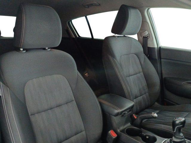 KIA Sportage 1.6 CRDI 136 CV 2WD Mild Hybrid Business Class