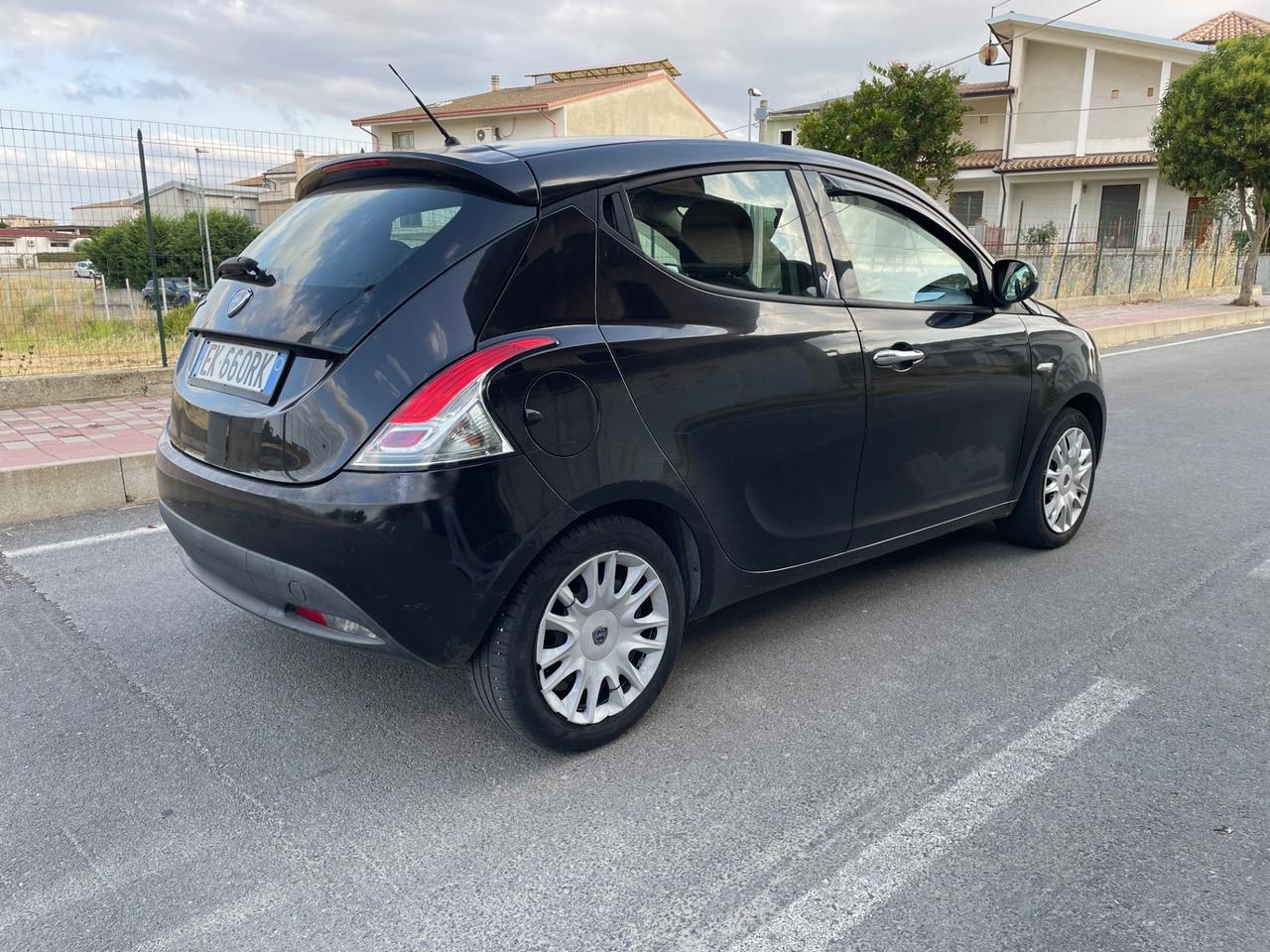 Lancia Ypsilon 1.3 MJT 16V 95 CV 5 porte S&S Platinum