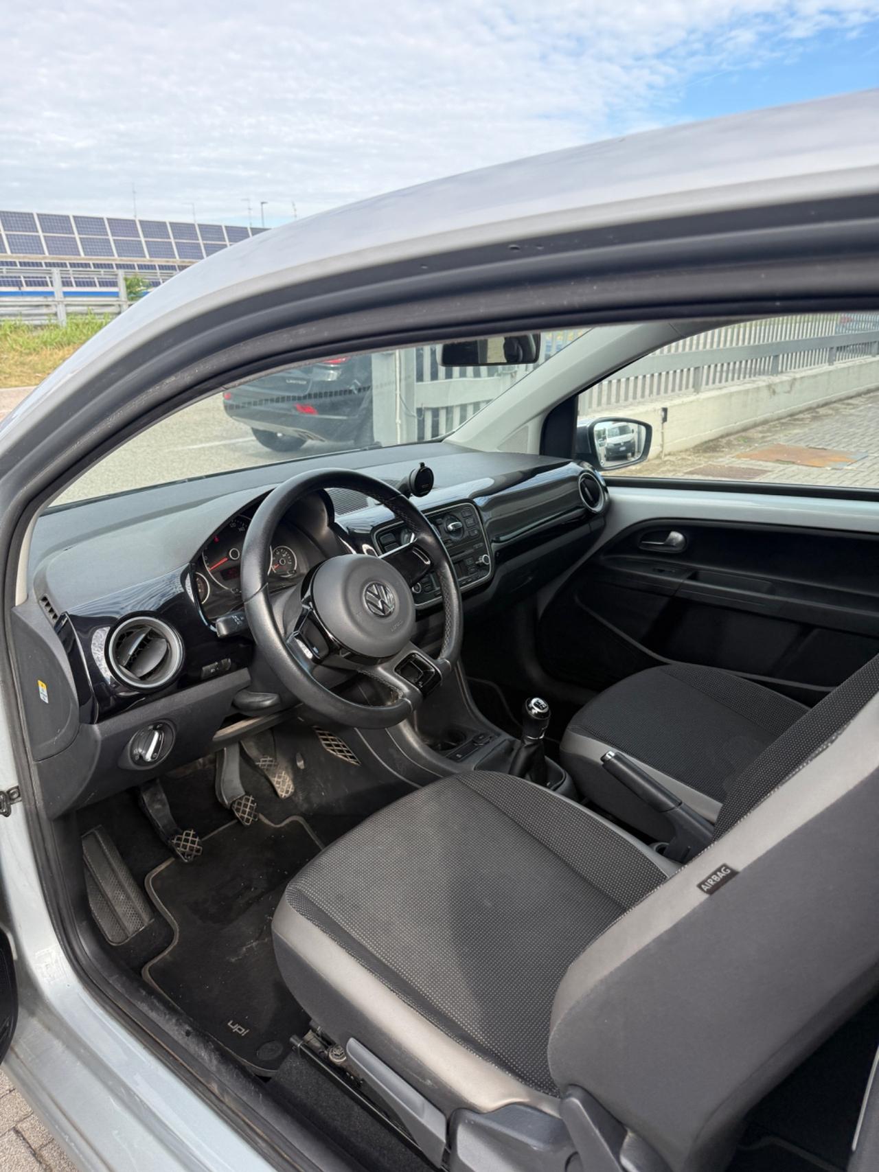 Volkswagen up! 1.0 75 CV 3p. high