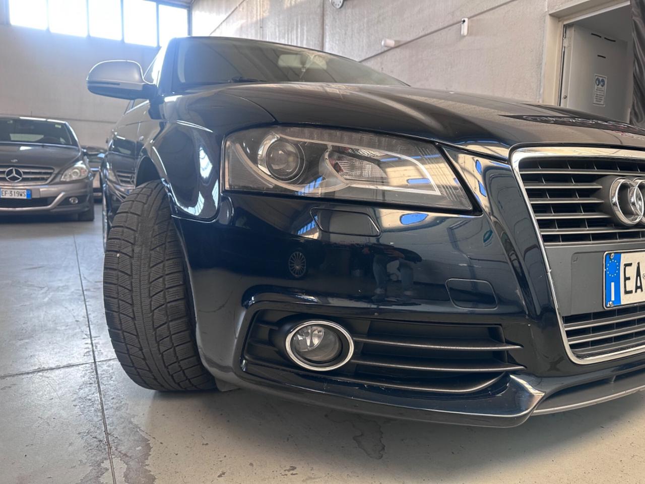Audi A3 SPB 1.6 TDI 105 CV CR Attraction
