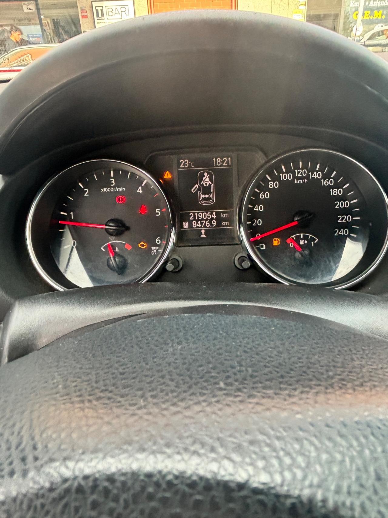 Nissan Qashqai 1.5 dCi DPF n-tec