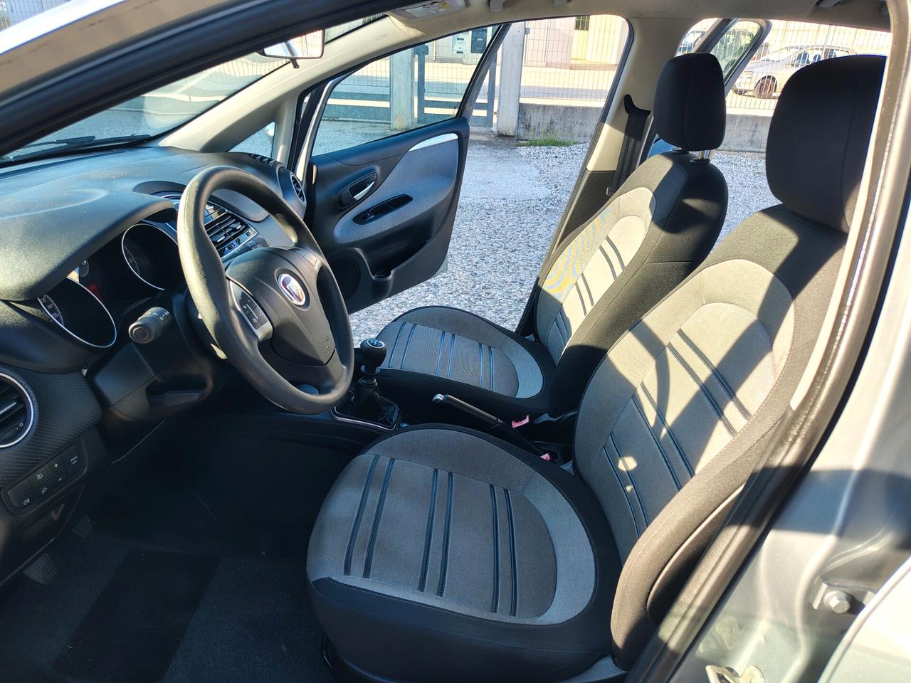 Fiat Punto Evo 1.2 5 porte Dynamic. 53600 KM ClimAir
