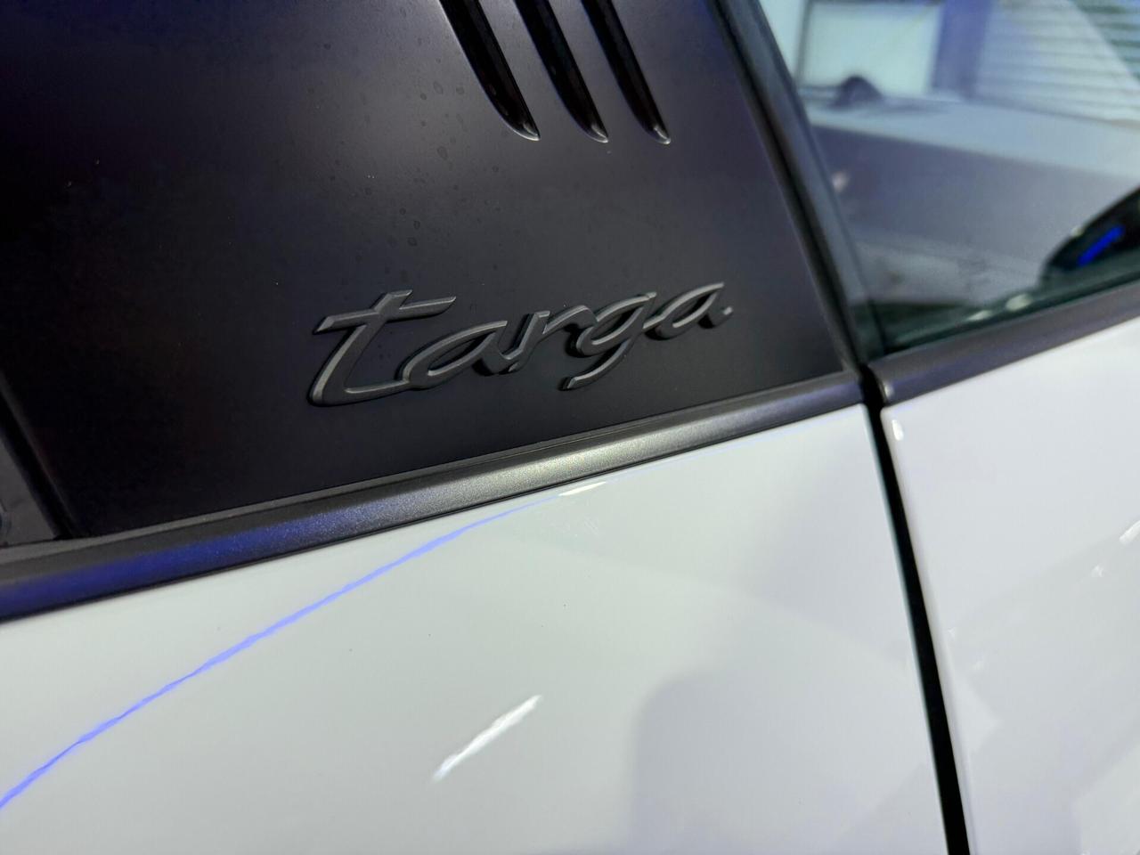 Porsche 911 TARGA 4S GTS