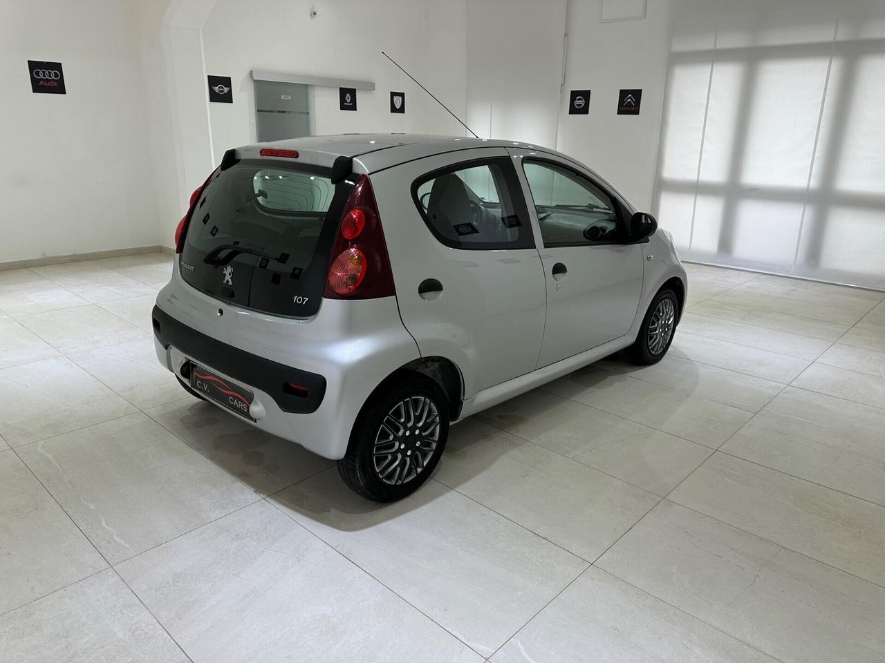 PEUGEOT 107 CON SOLI 54329 KM ITALIANA