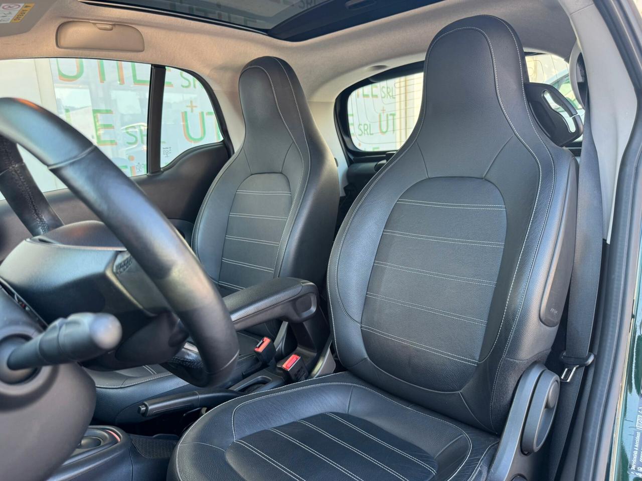 Smart ForTwo EQ Racingreen (22kW)