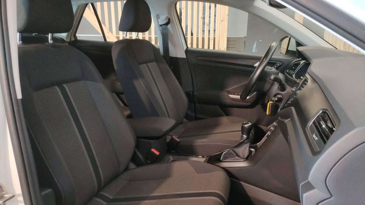 Volkswagen T-Roc 1.6 tdi Business