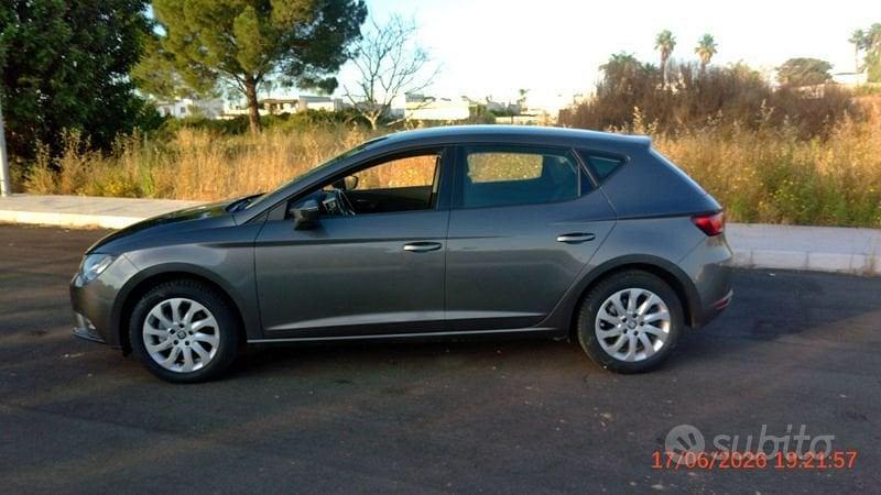 SEAT Leon 1.6 TDI 85KW STYLE