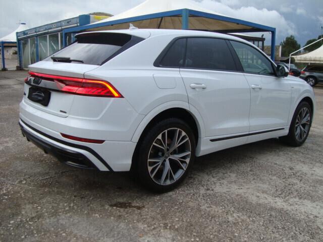 Audi Q8 50 3.0 tdi mhev S-Line Quattro tiptronic