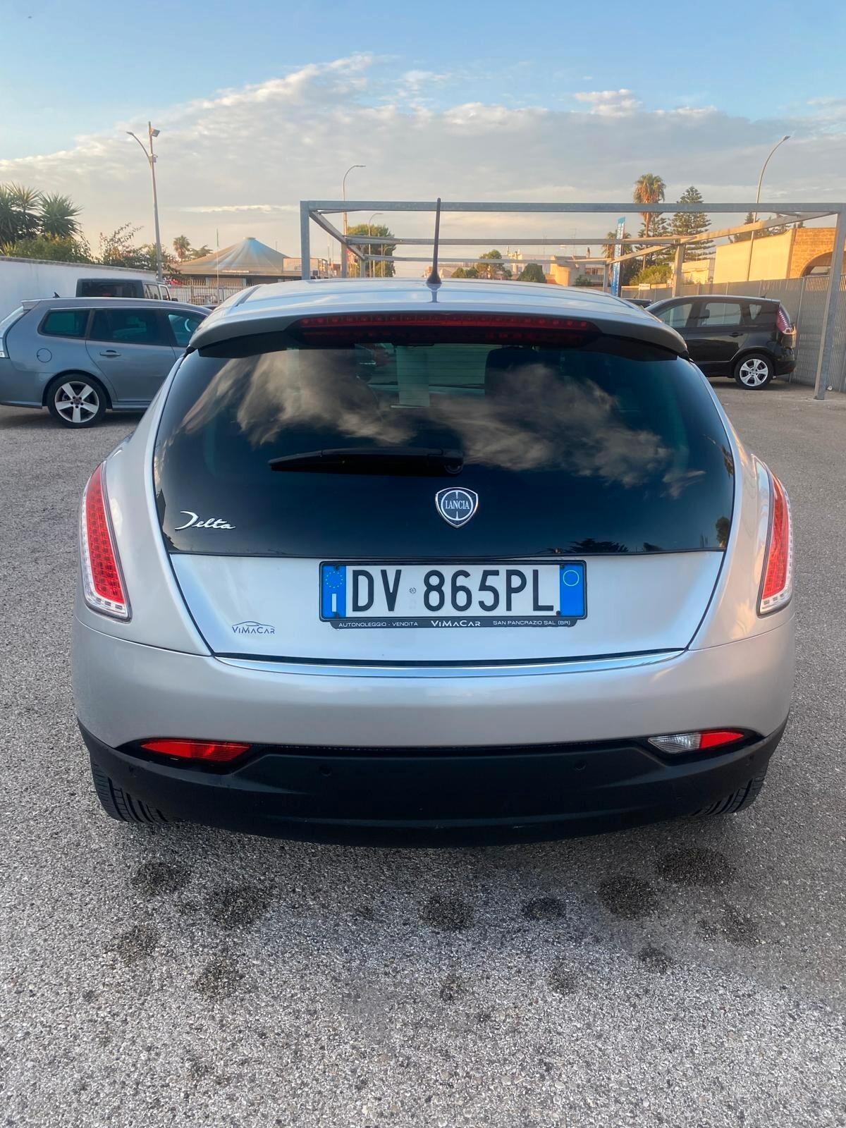 Lancia Delta 2.0 MJT DPF Argento