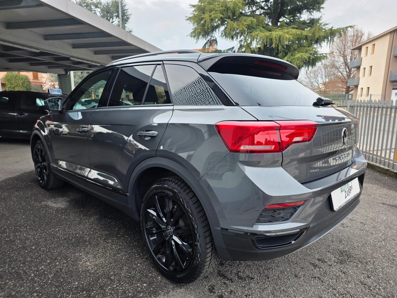 Volkswagen T-Roc 1.5 TSI 150cv Style / FULL LED + 18"