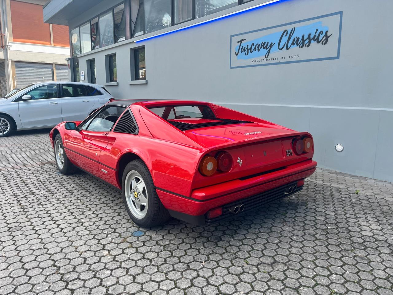 Ferrari 328 GTS