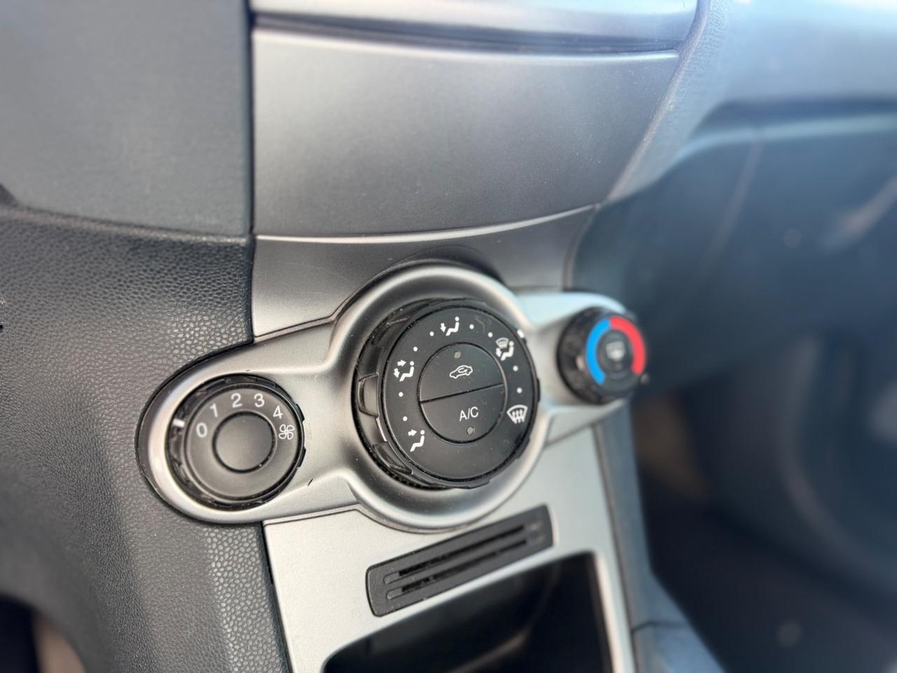 Ford Fiesta+ 1.4 3 porte Bz.- GPL