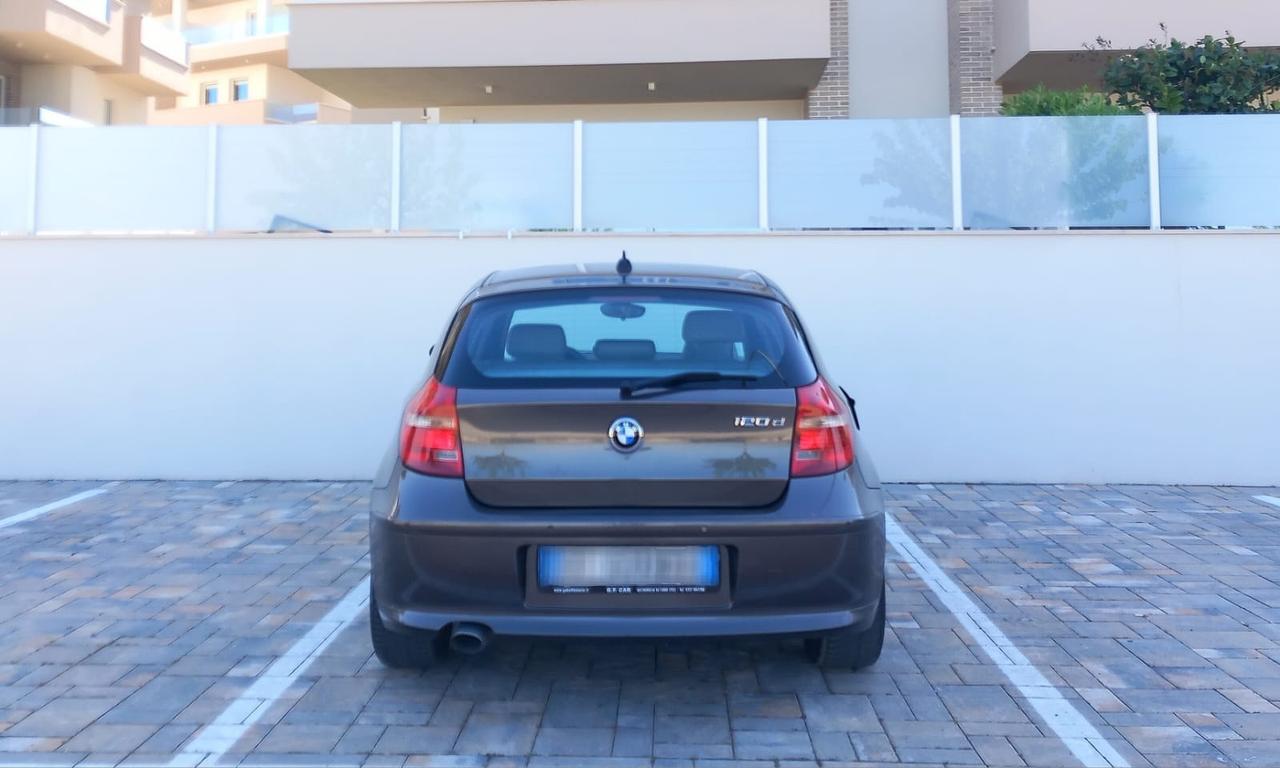 Bmw 120d cat 5 porte Futura Automatico