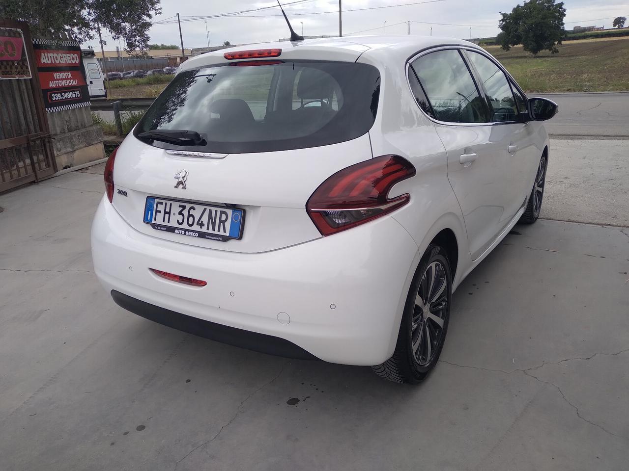 Peugeot 208 BlueHDi 75 5 porte Allure