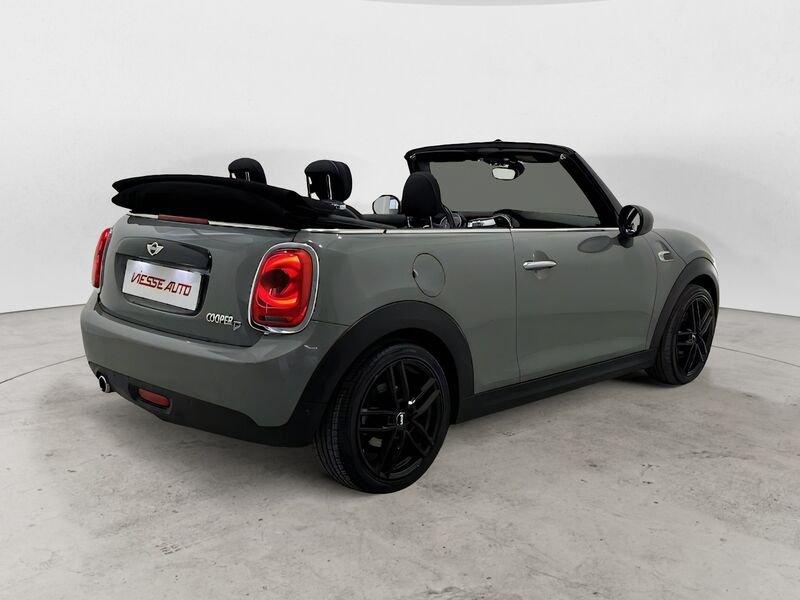 MINI Mini Cabrio Mini 1.5 Cooper D auto Hype Cabrio