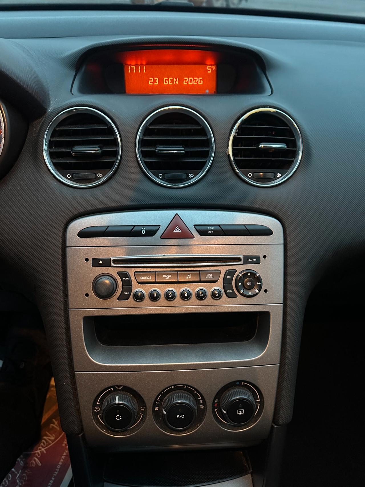 Peugeot 308 1.4 VTi 95CV 5p. Premium