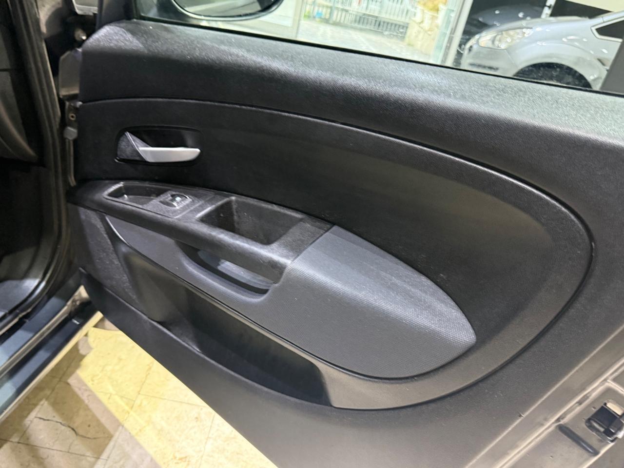 Fiat Grande Punto Grande Punto 1.3 MJT 75 CV 5 porte Dynamic