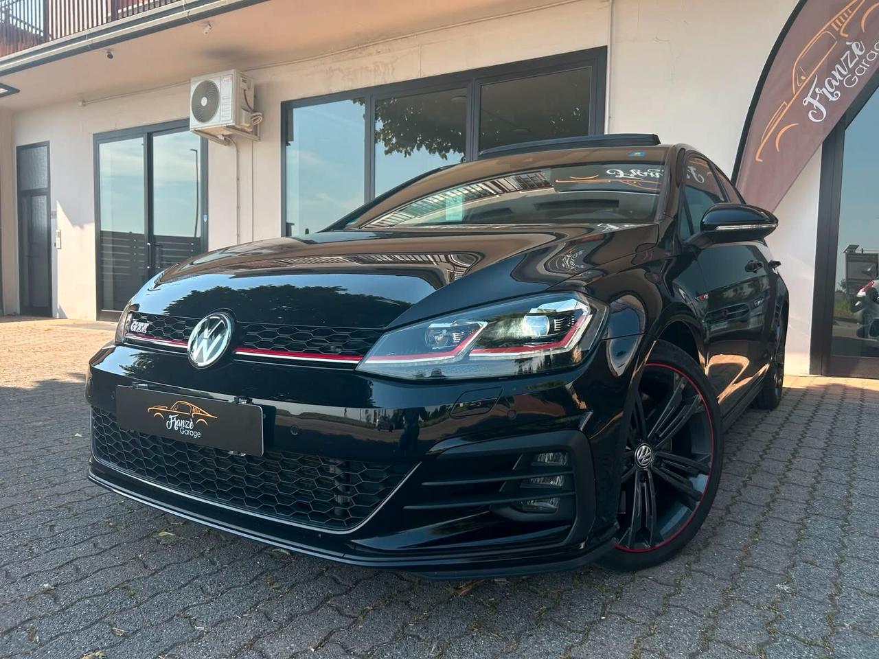 Volkswagen Golf GTI Performance 2.0 245 CV TSI DSG 5p. BMT