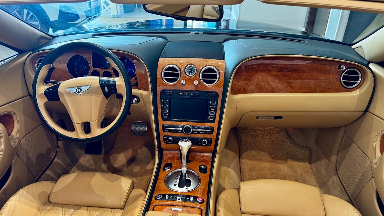 Bentley Continental GTC