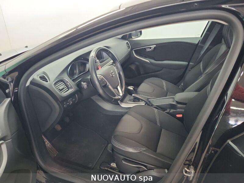 Volvo V40 D2 Business Plus
