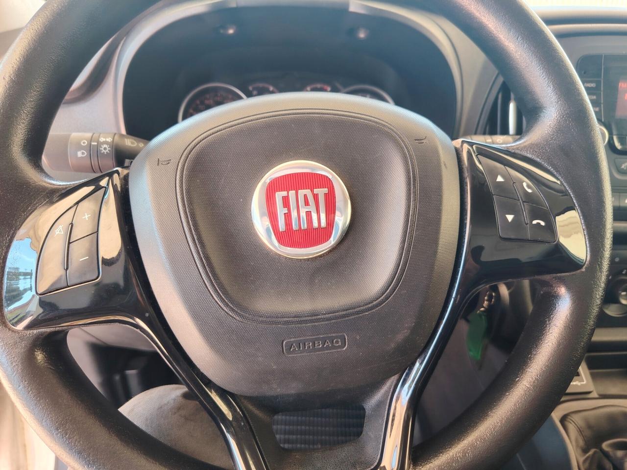 Fiat Doblò 1.6 MJT 105CV Cargo Lamierato SX 3 Posti IVA COMPR.