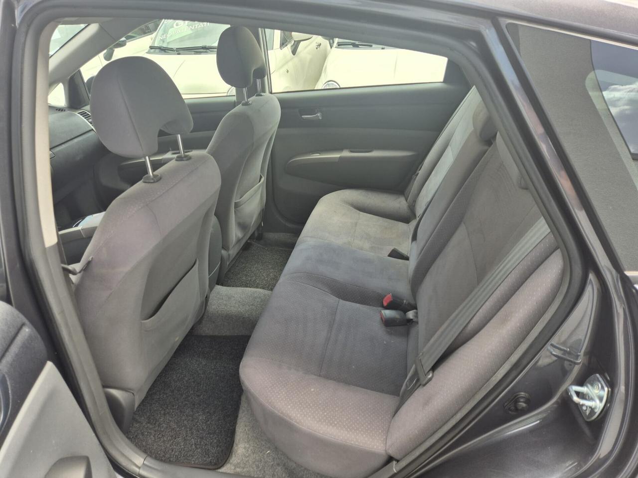 Toyota Prius 1.5i 16V IBRIDA AUTOMATICA 89000KM!!!