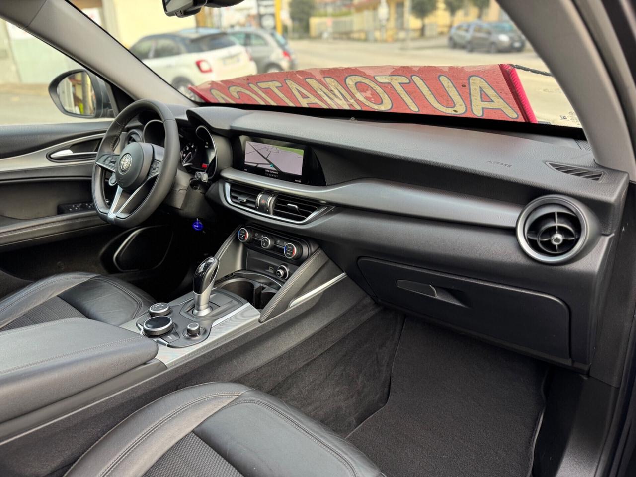 Alfa Romeo Stelvio 2.2 Turbodiesel 210 CV AT8 Q4 Super