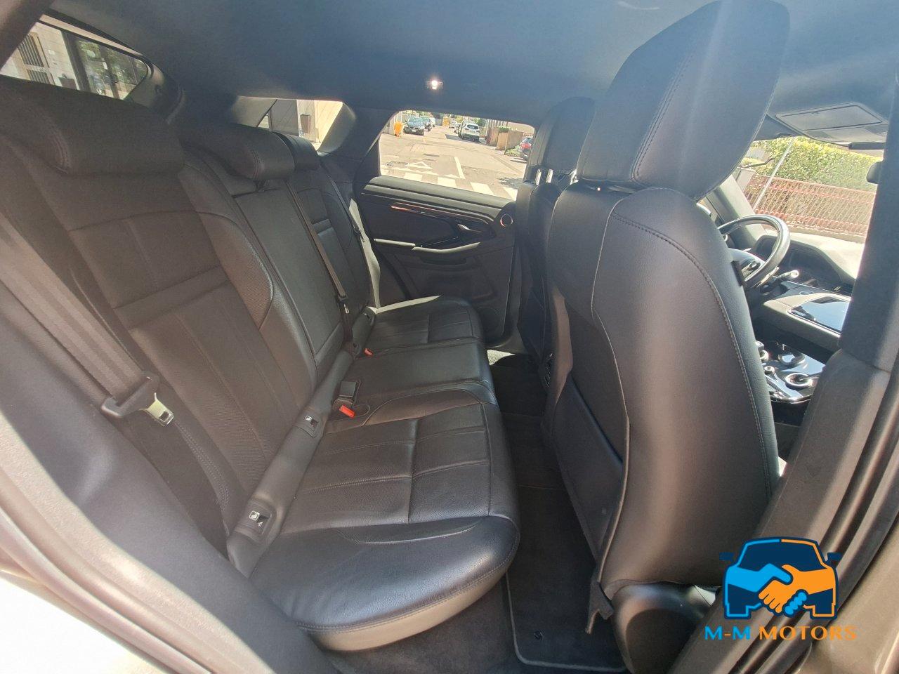 Land Rover Range Rover Evoque 2.0d i4 mhev R-Dynamic SE awd 180cv auto