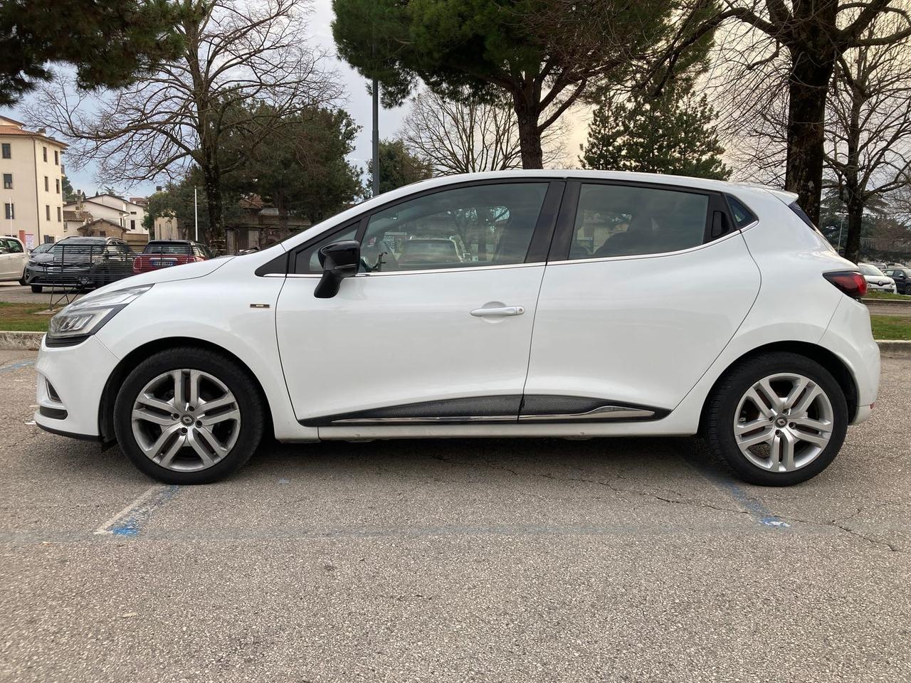 Renault Clio 0.9 TCe 90 LPG Ze #8164