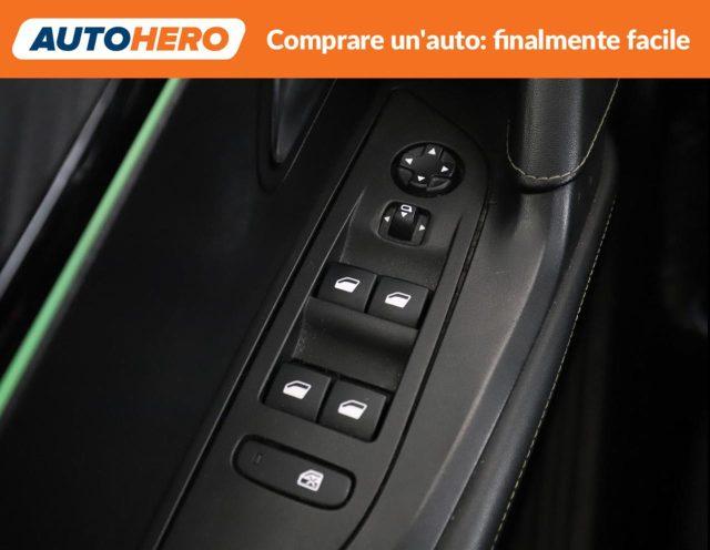 PEUGEOT 2008 motore elettrico 136 CV GT