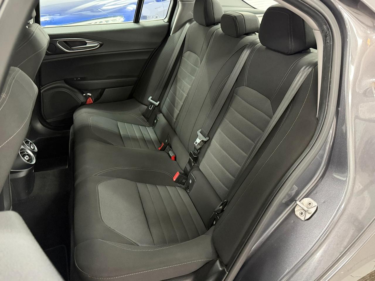 Alfa Romeo Giulia 2.2 TD 150 CV BUSINESS NAVI DISTRIBUZIONE ESEGUITA