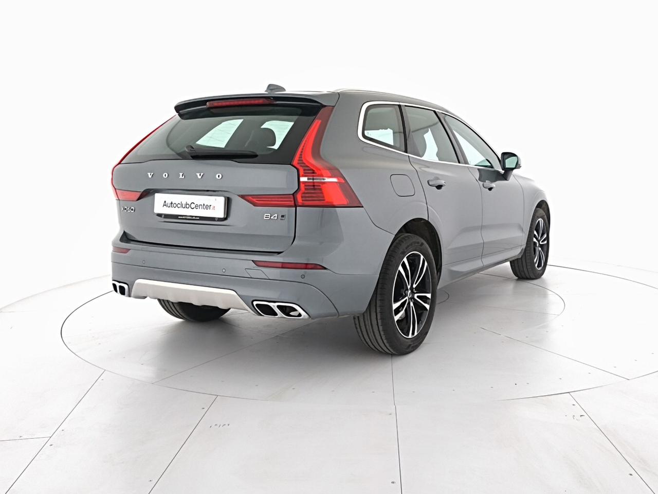 Volvo XC60 2.0 b4 Momentum Pro awd