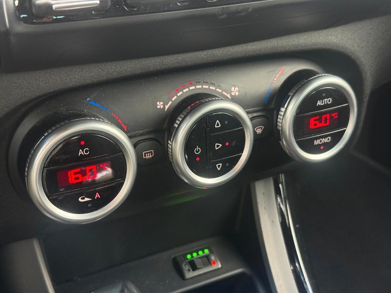 Alfa Giulietta 1.4 Turbo 120 CV BENZ-GPL Distinctive * Ok Neopatentati