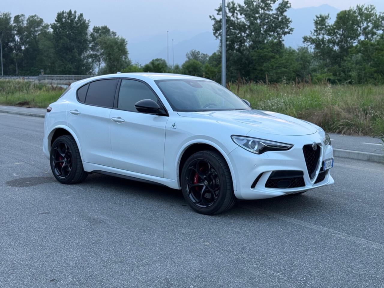 Alfa Romeo Stelvio 2.9 Bi-Turbo V6 510 CV AT8 Quadrifoglio