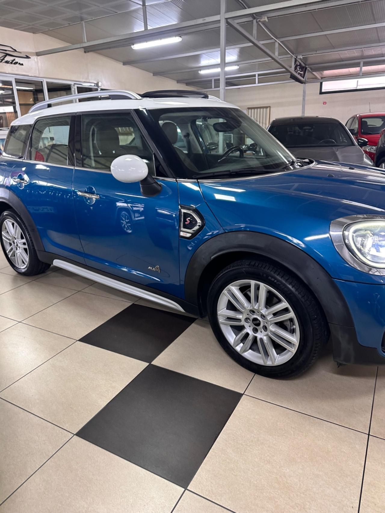 Mini Cooper SD Countryman 2.0 ALL4 Automatica