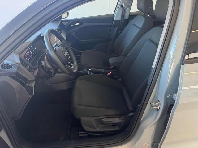 AUDI A1 allstreet 30 TFSI S tronic Identity Contrast