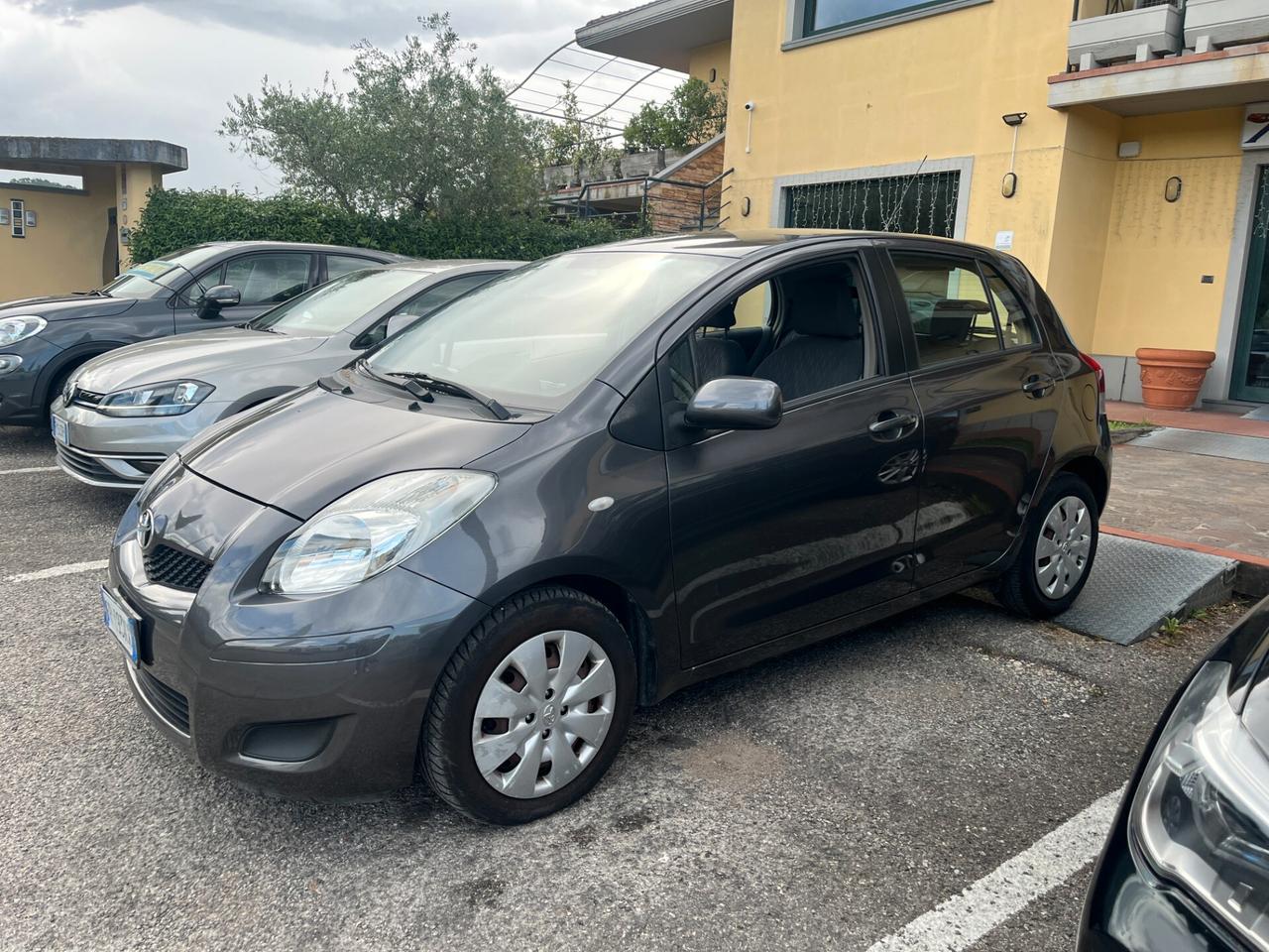 Toyota Yaris 1.3 5 porte Sol