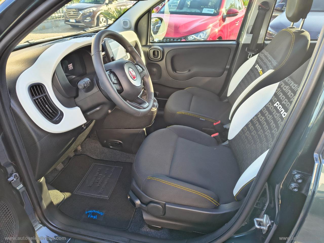 FIAT Panda Cross 1.0 FireFly S&S Hybrid PANDINA