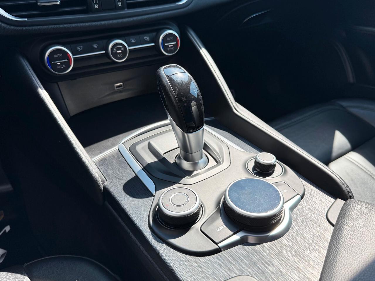 Alfa Romeo Giulia 2.2 Executive 160cv AT8 | PREZZO PROMO