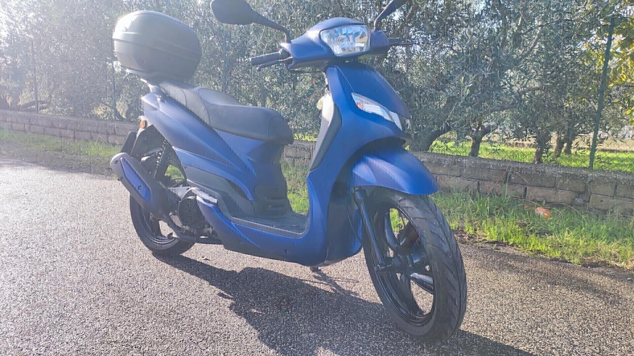 Peugeot Tweet 125 Tweet 125 Blue line