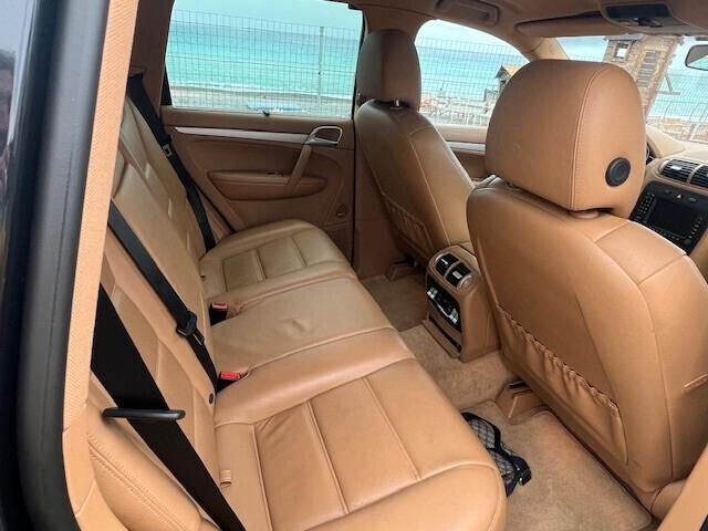 Porsche Cayenne 4.8 S